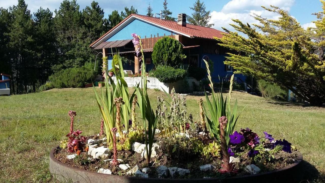 Chalet Ricciano โฟลีโญ ภายนอก รูปภาพ